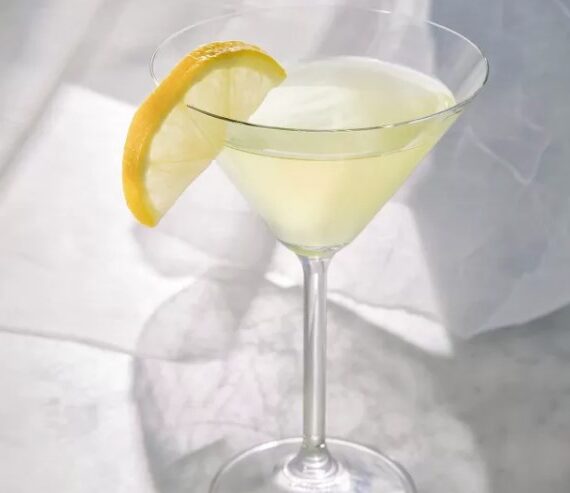 Напиток Butterfly со вкусом бузины и лимон